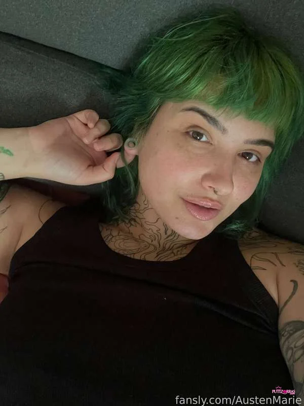 Austenmarie_25