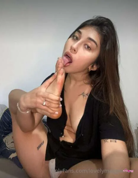 Lovelymaggiiefree_19