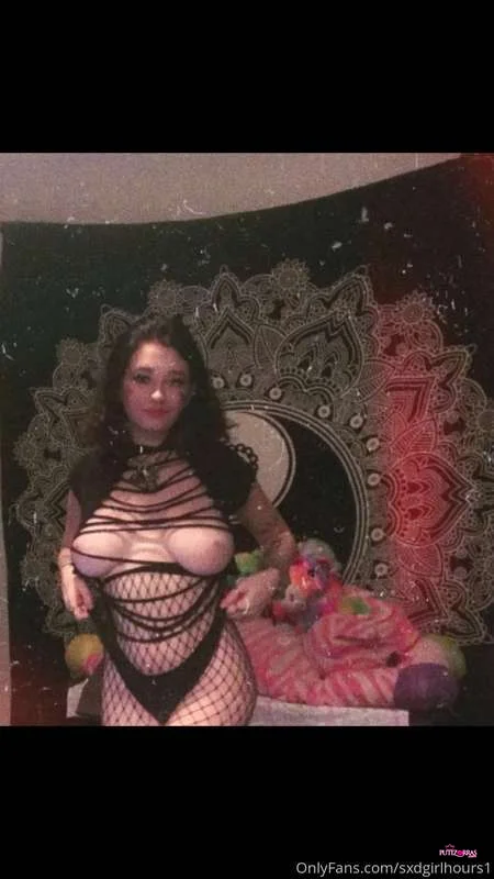 Sxdgirlhours1_3