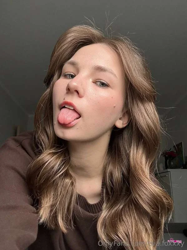 Eva.Foxxxy OnlyFans Pack 2025