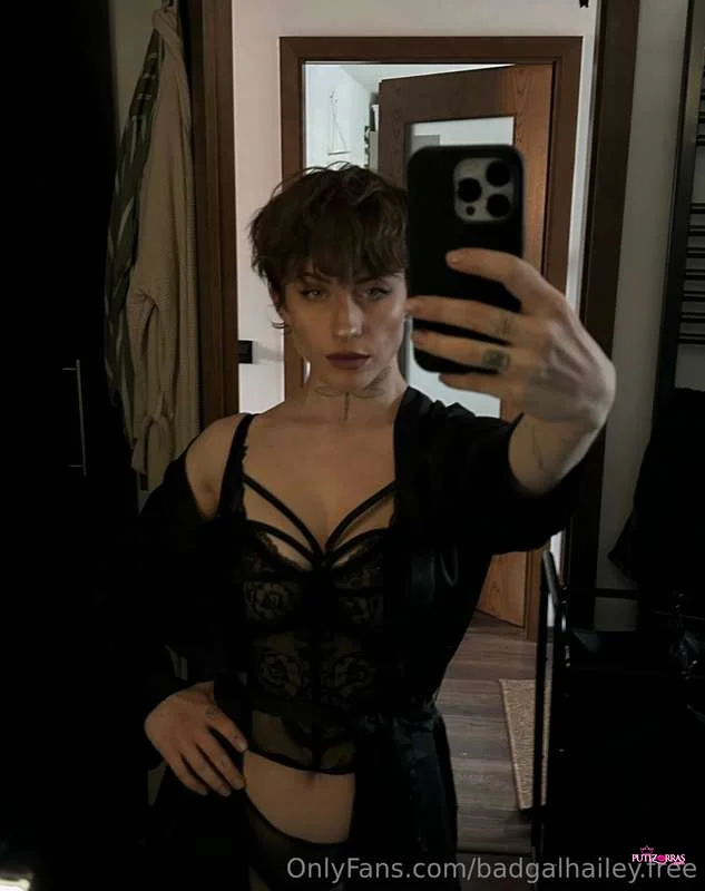 Badgalhailey_Free_2