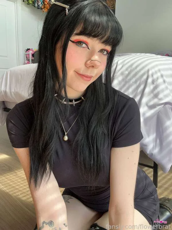 Flowerbrat_23